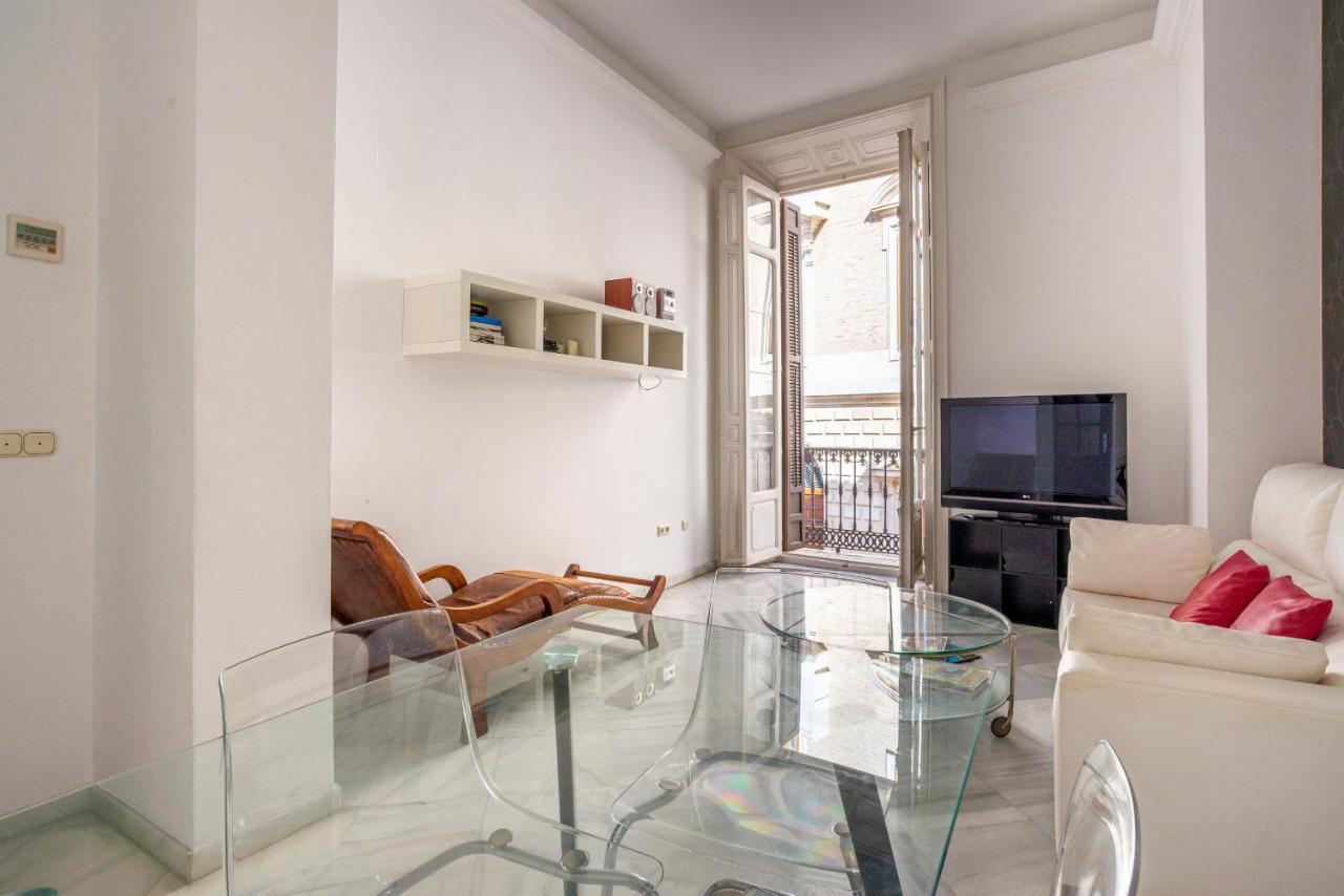 Urbe10 Cister 1 Bedroom Apartment Malaga Exterior photo
